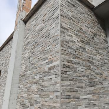 PARTICOLARE RIVESTIMENTO ECO PIETRA
